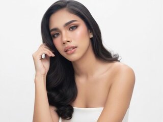 AlessandraHillea adult jasmin livejasmine