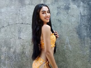 MiaGullas live shows nude