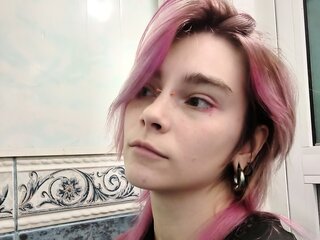 SophiHard amateur shows cam