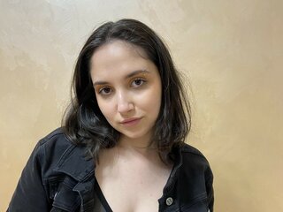 TorySummers shows naked recorded